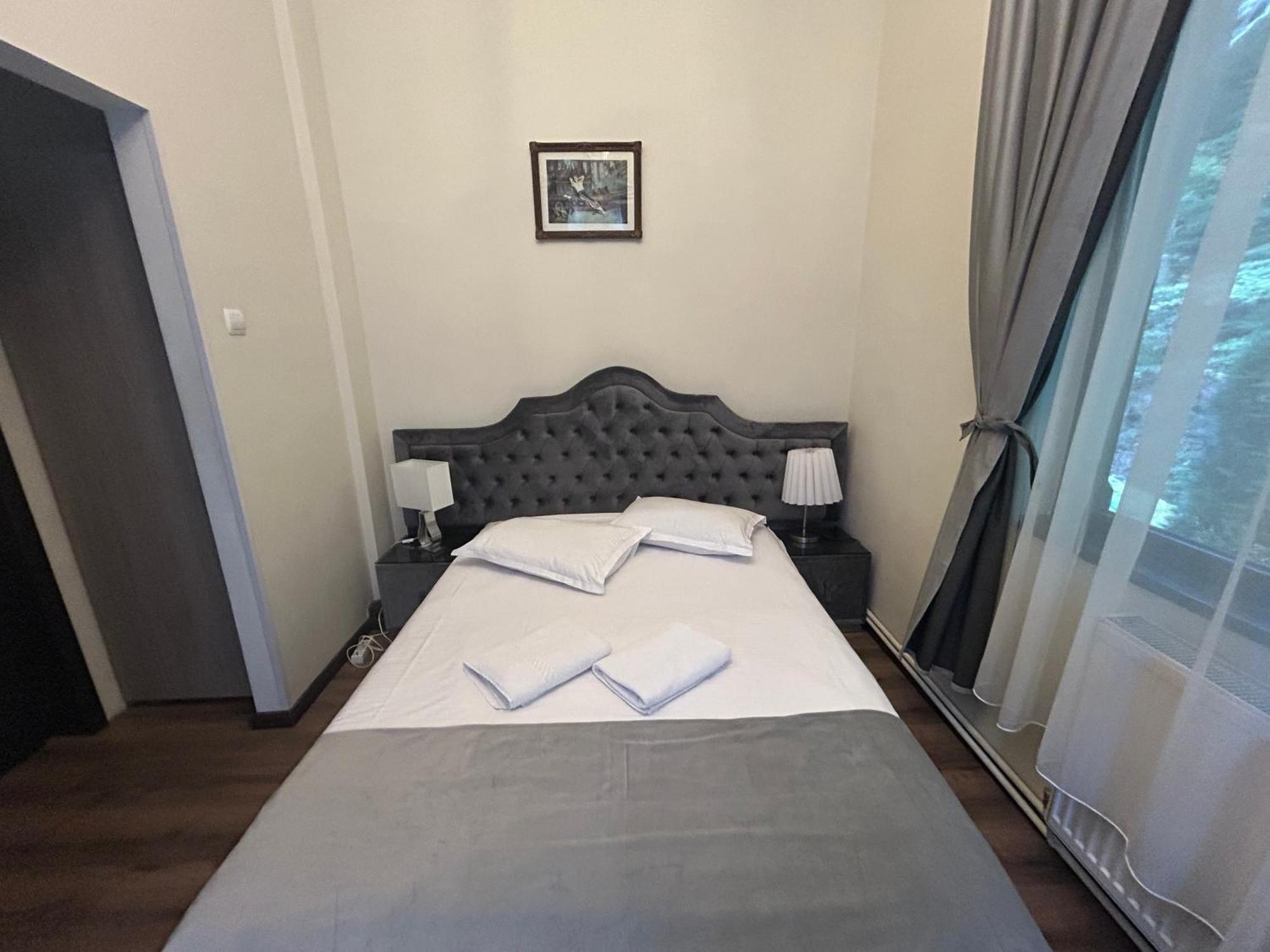 סינאיה Hotel Stavilar מראה חיצוני תמונה