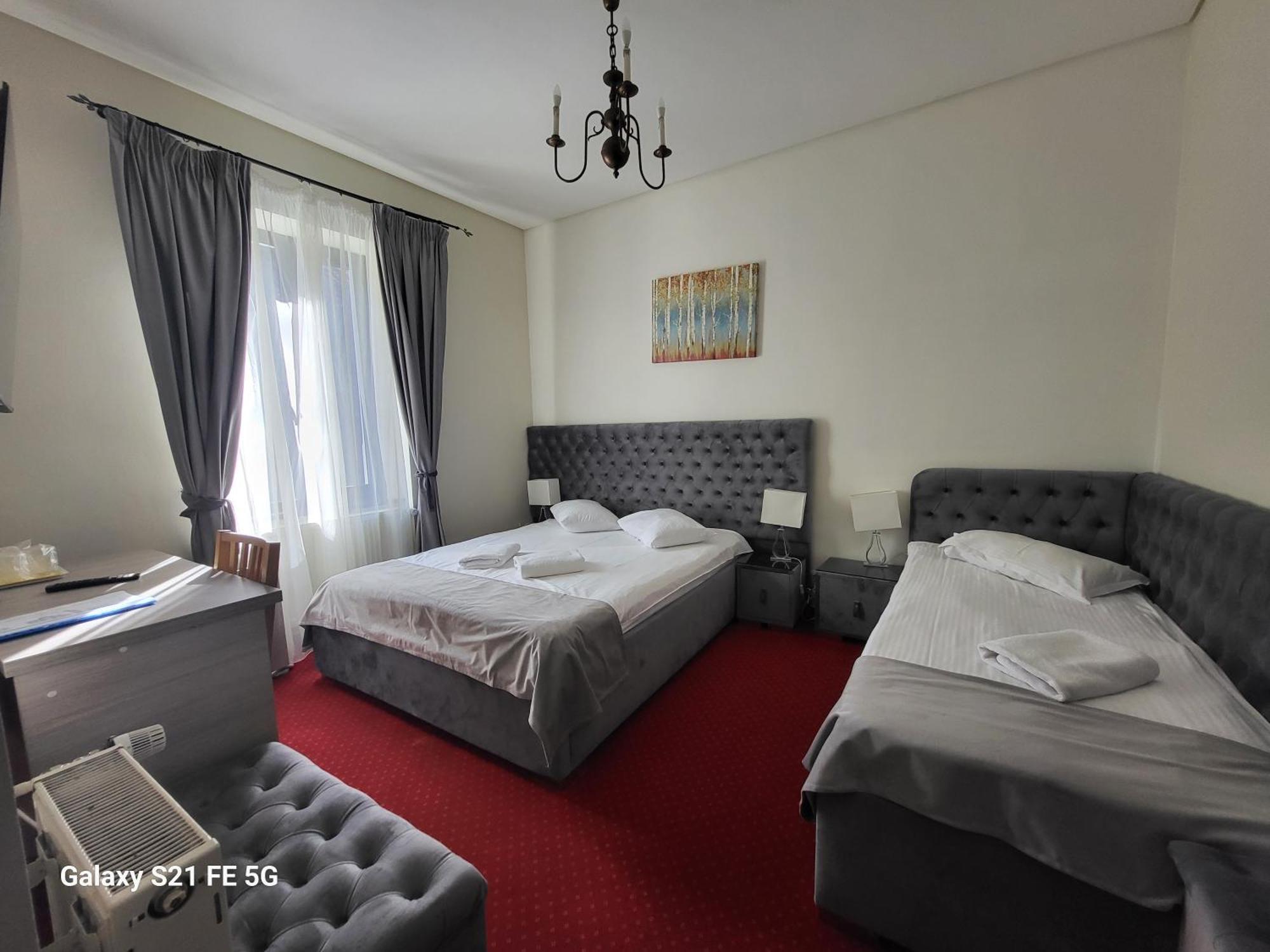 סינאיה Hotel Stavilar מראה חיצוני תמונה