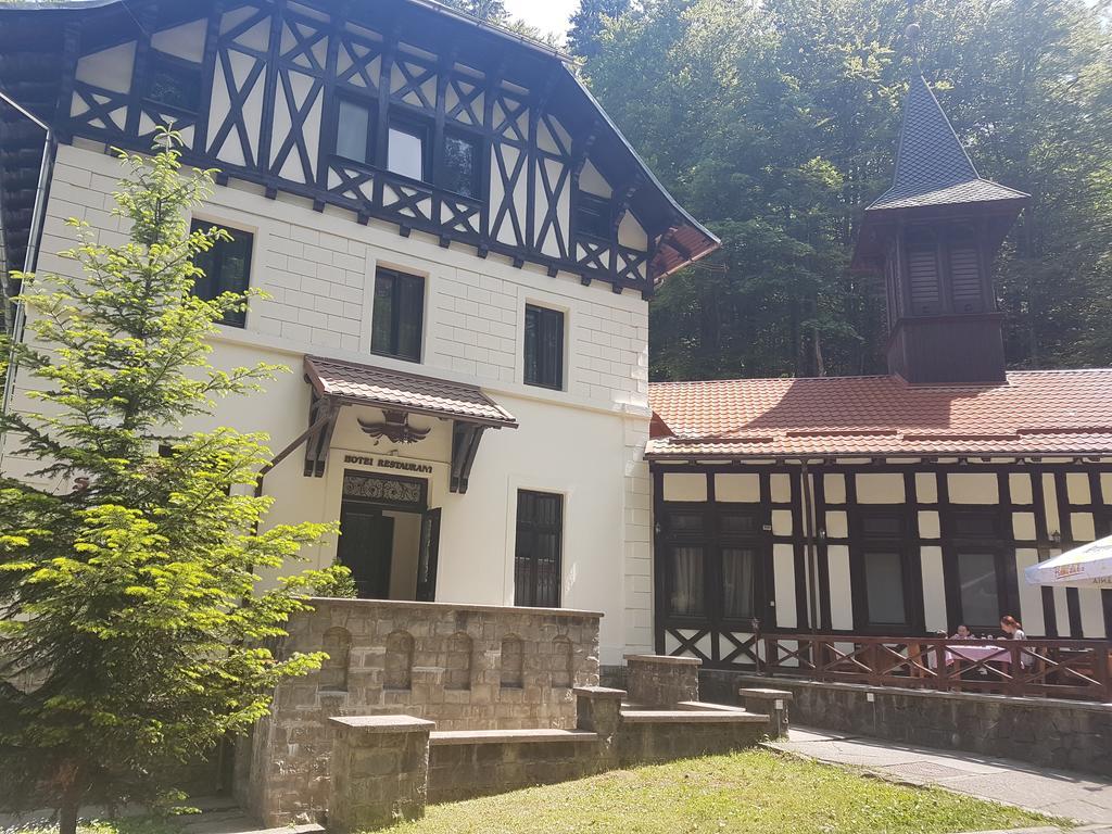 סינאיה Hotel Stavilar מראה חיצוני תמונה